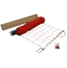R�tt elst�ngseln�t f�r f�r och getter p� rulle med monterade stolpar och tillbeh�r mot vit bakgrund.