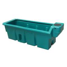 Gr�nt Suevia vattenkar p� 200 liter med inbyggd flott�rventil i ett skyddat ventilhus.